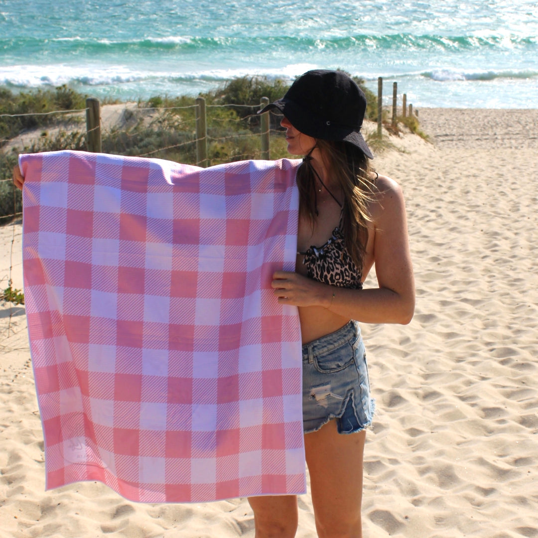 Blushing Palms - Sand Free Towel
