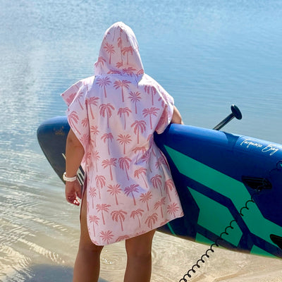 BLUSHING PALMS - Poncho Towel