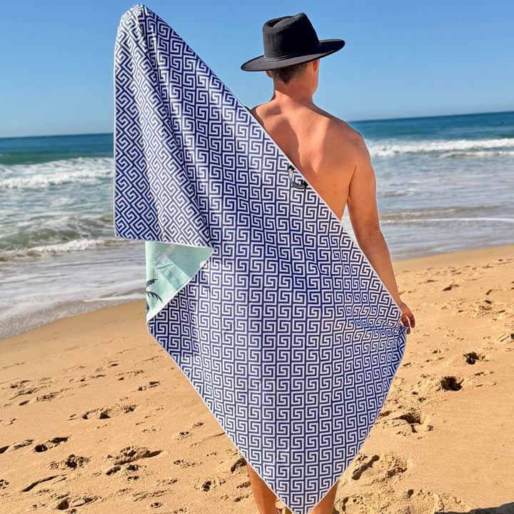 Bombora Palms - Sand Free Towel