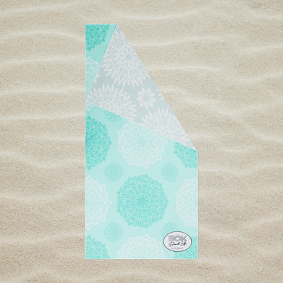 Crystal Lagoon - Sand Free Towel