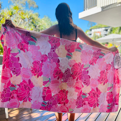 Floret Blossom  - Sand Free Towel
