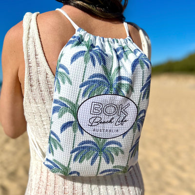 Palm Inn - Beach Blanket