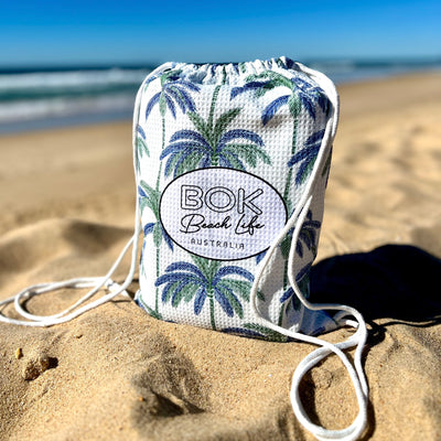 Palm Inn - Beach Blanket