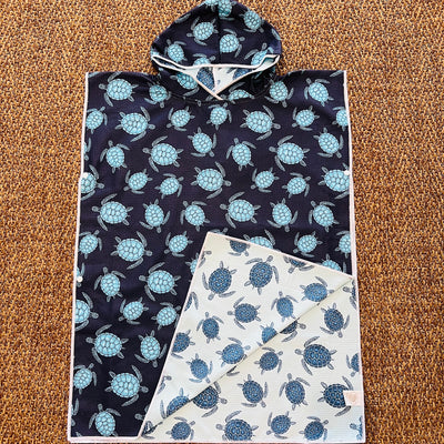 SCRAMBLE SANDS - Poncho Towel