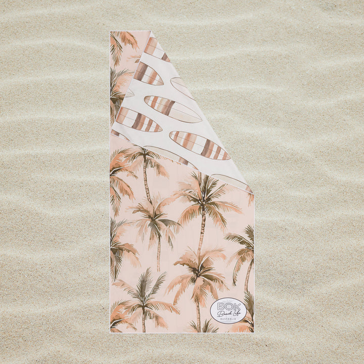 CASTAWAY - Sand Free Towel