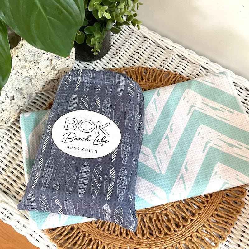 Big Quiver - Sand Free Towel