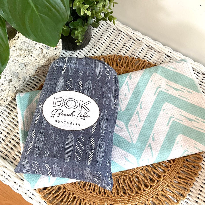Big Quiver - Sand Free Towel