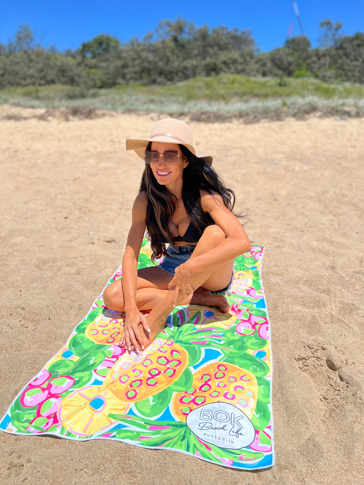 Sunday Sipper - Sand Free Towel