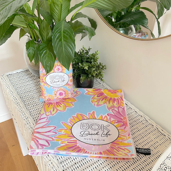 Sunny Daze - Sand Free Towel