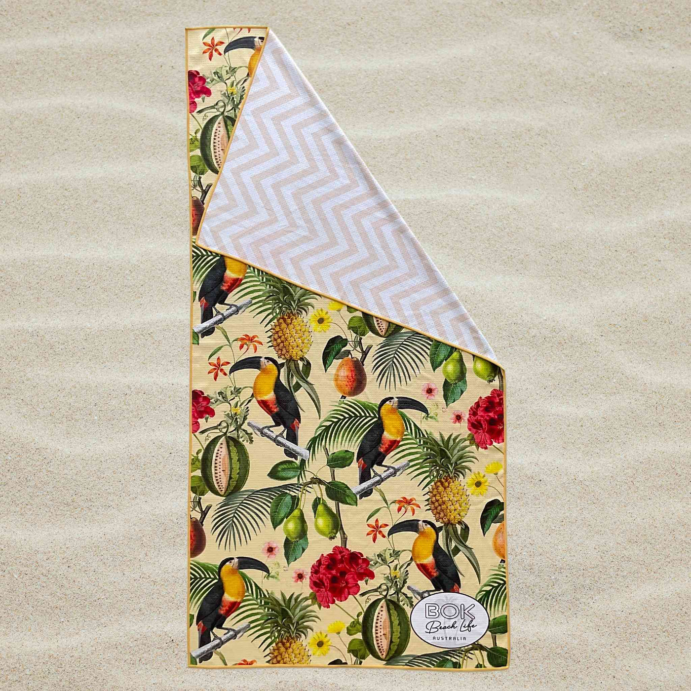 Toucan Beach - Sand Free Towel